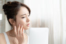 【皮膚科医監修】ニキビに種類はあるの？赤ニキビの原因って何？